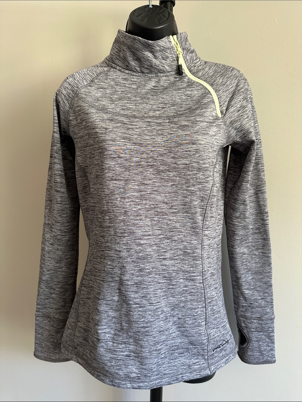 🩵Eddie Bauer Heather Gray Fleece Lined Quarter-Zip Pullover with Yellow Zip Trim